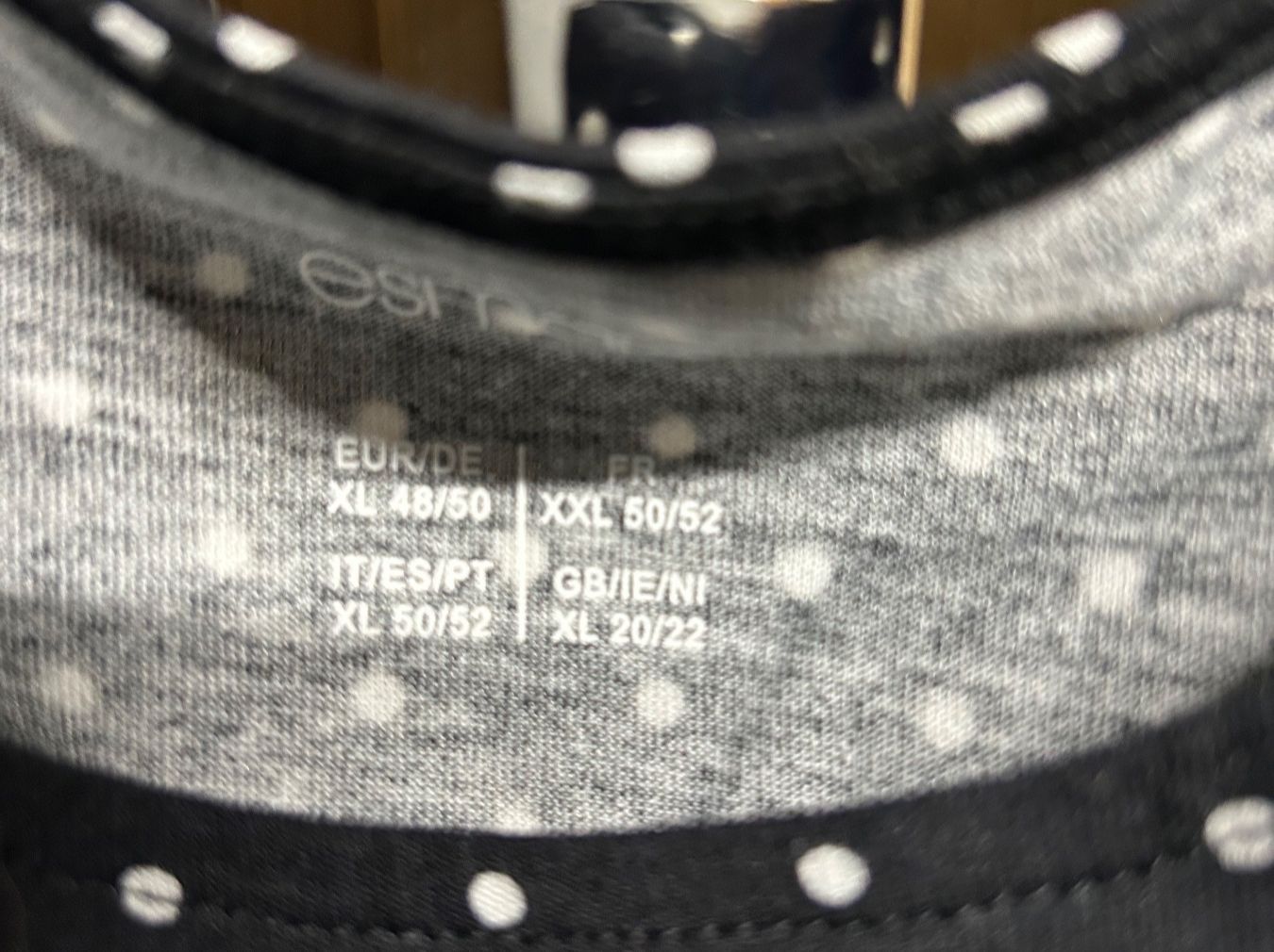 Vestiti: Damenkleid Gr. XL – Usato da Obergösgen venduto da Andre118 1