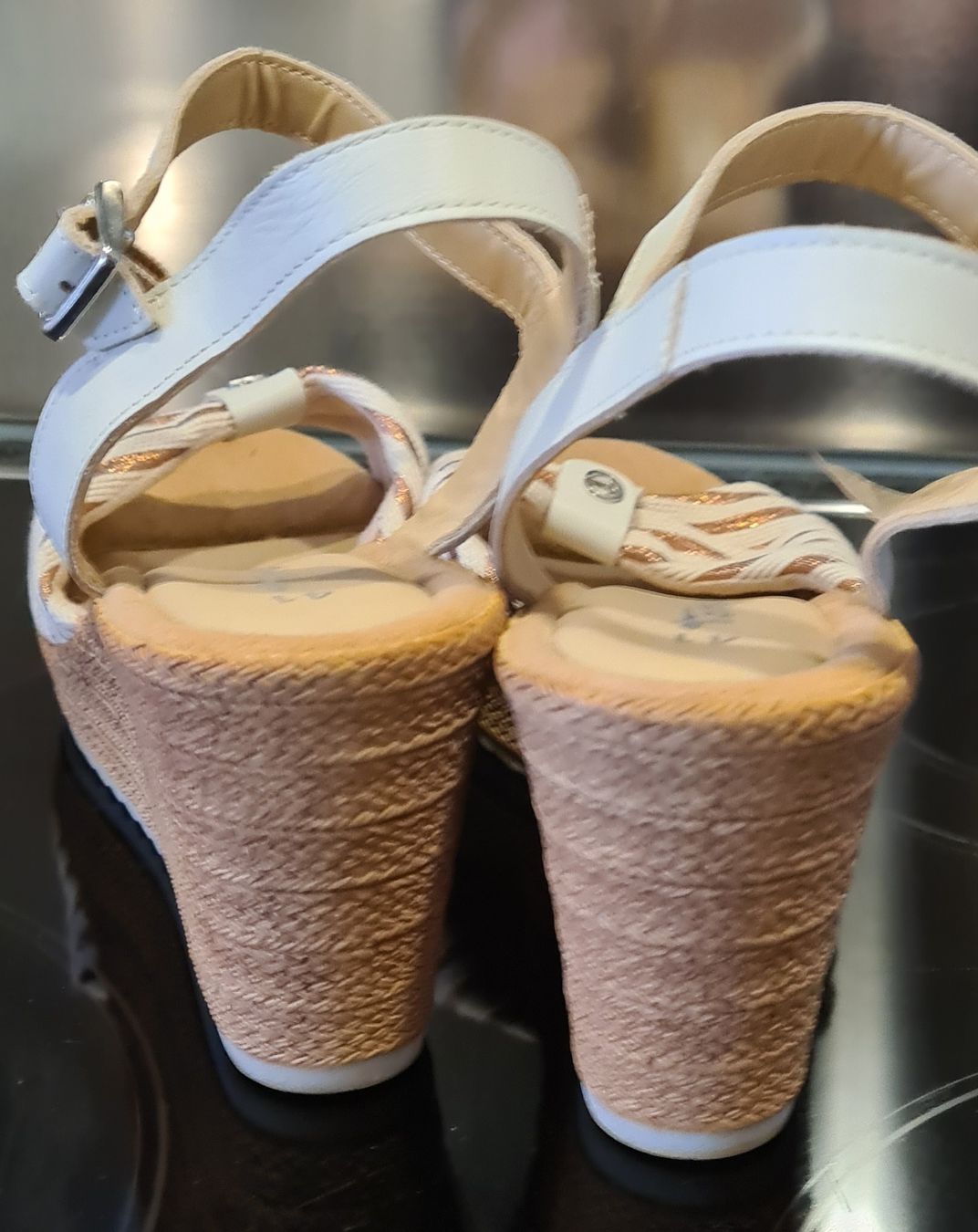 Scarpe da donna: Sandale Tamaris – Usato da Schüpfen venduto da Kreuzschraube 1