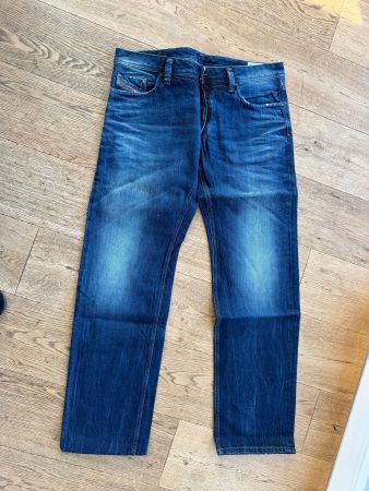 Jeans, Diesel //NEU// 38/34 larkee