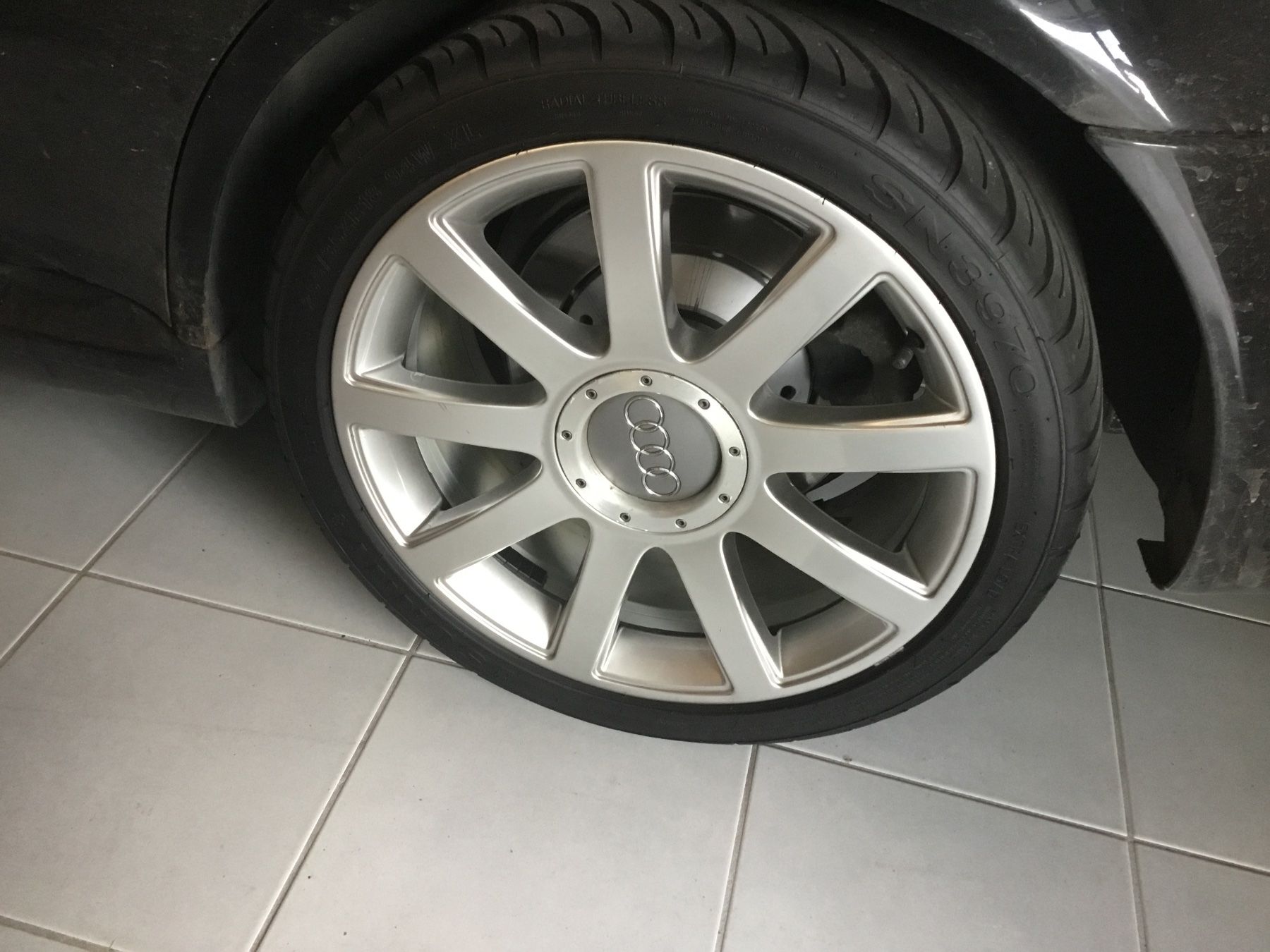 Audi Automobili: Audi Rs4 b5 – Usato da Couvet venduto da Saint-Jean-de-Luz700 5