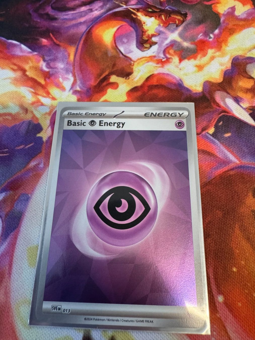 Pokémon Carte collezionabili: Basic Psychic Energy (SVE 013) / Reverse Holo – Nuovo (secondo la descrizione) da Bülach venduto da CherryBlu