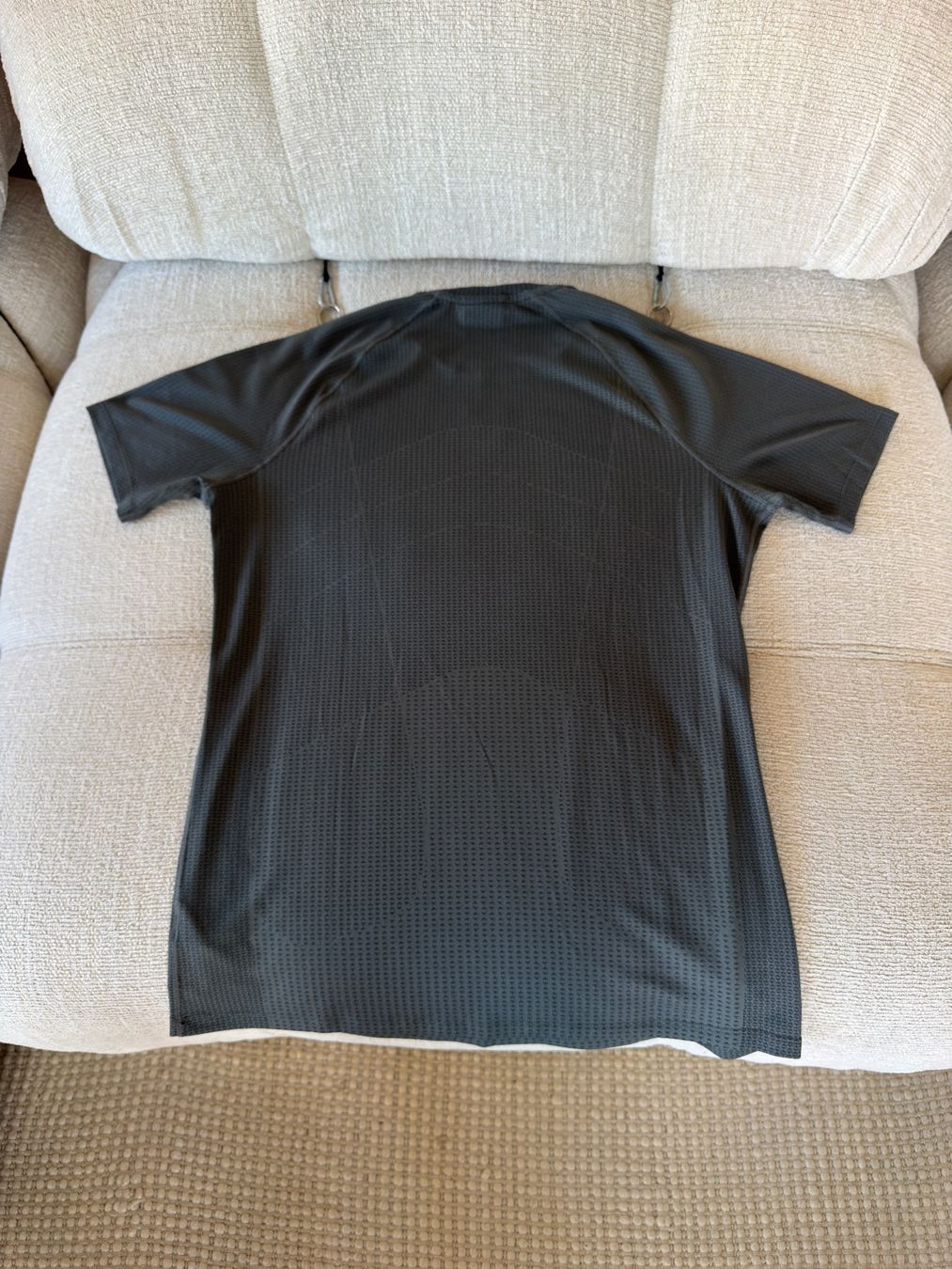 Gymshark T-shirt: Gymshark | T-Shirt – Nuovo (secondo la descrizione) da Horgen venduto da onur_5 3