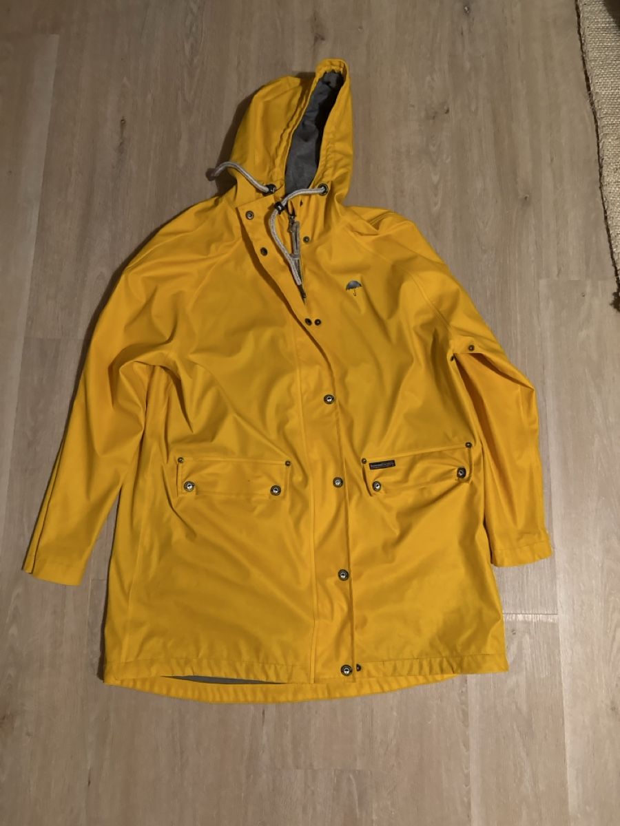 Schmuddelwedda Vestes: Schmuddelwedda Regenjacke – D'occasion à Triesenberg par elfchen96 1