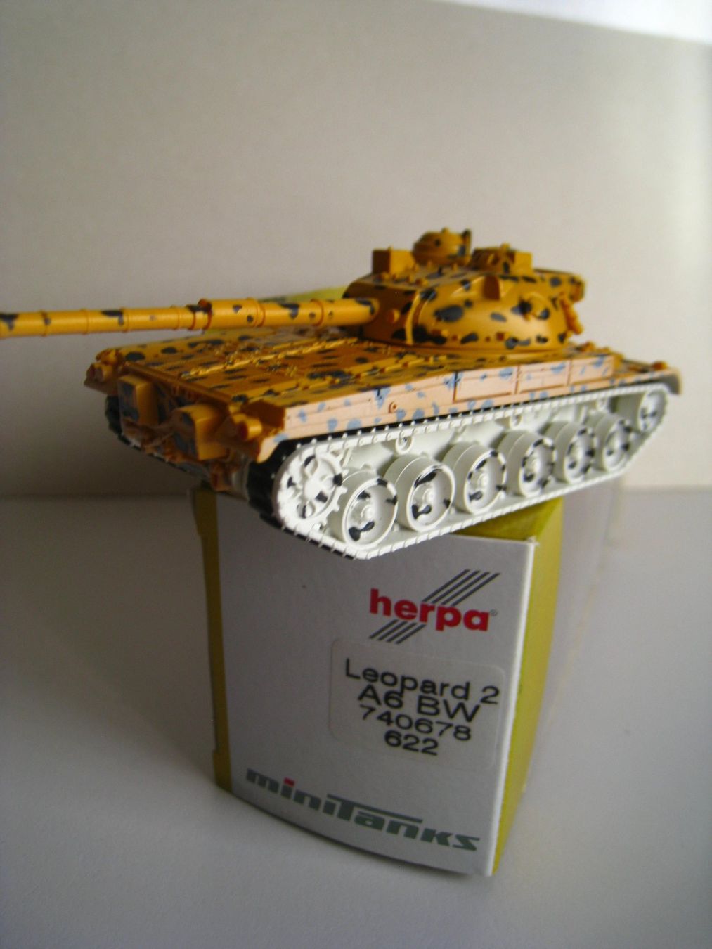 Herpa Modellini di ferrovie: Herpa Leopard 2 Panzer im Leopard Look ! 1/87 – Usato da Buchs ZH venduto da swiss-train