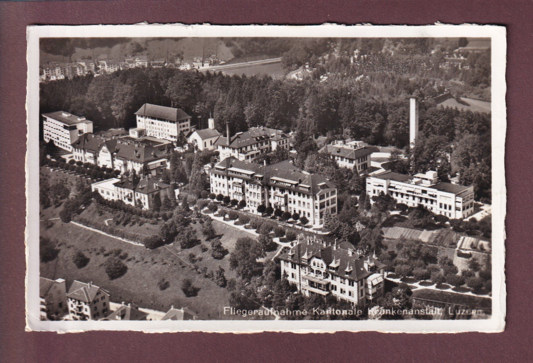Cartoline postali: LUZERN - Krankeninstitut - Fliegeraufnahme - 1938 – Usato da Pully venduto da nicecards