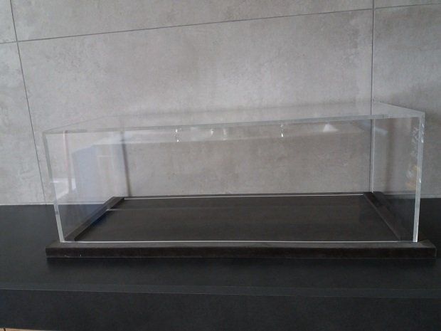 Vitrine cloche sans meuble : Devis sur - Vitrine d'exposition cloche
