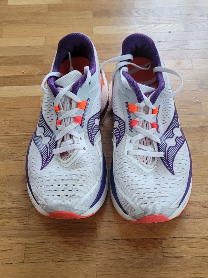 Saucony Herrenschuhe: Laufschuhe Saucony, Gr. 38 – Gebraucht aus Zürich von Cologna