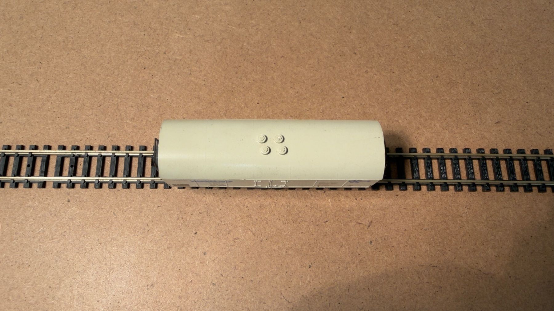 Fleischmann Modellini di ferrovie: Fleischmann Inter Frigo Güterwagen Spur N – Usato da Schlieren venduto da rat_lq6b 6