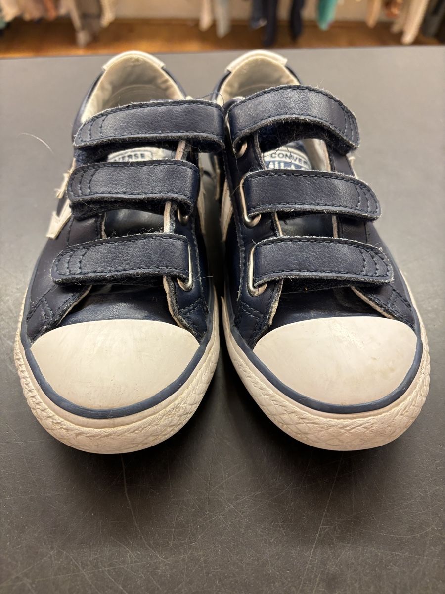 Converse Schuhe für Jungen: Converse Sneaker mit Klettverschluss, Grösse 32 – Gebraucht aus Büren an der Aare von Nikito2001 3