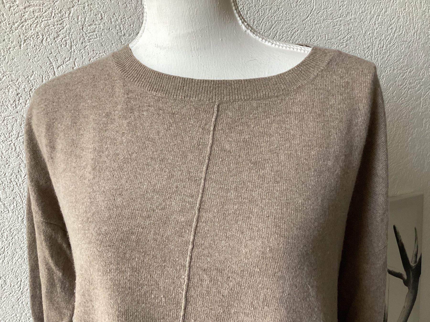 Maglioni & Felpe: Damen Pullover mit Kaschmir hellbraun Gr. 40 Carnaby‘s – Usato da Homberg b. Thun venduto da Homata 1