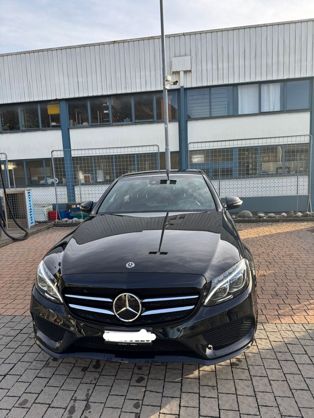 Mercedes-Benz Autos: Mercedes-Benz C 200 AMG Line – Gebraucht aus Mendrisio von dos_9k7h 1