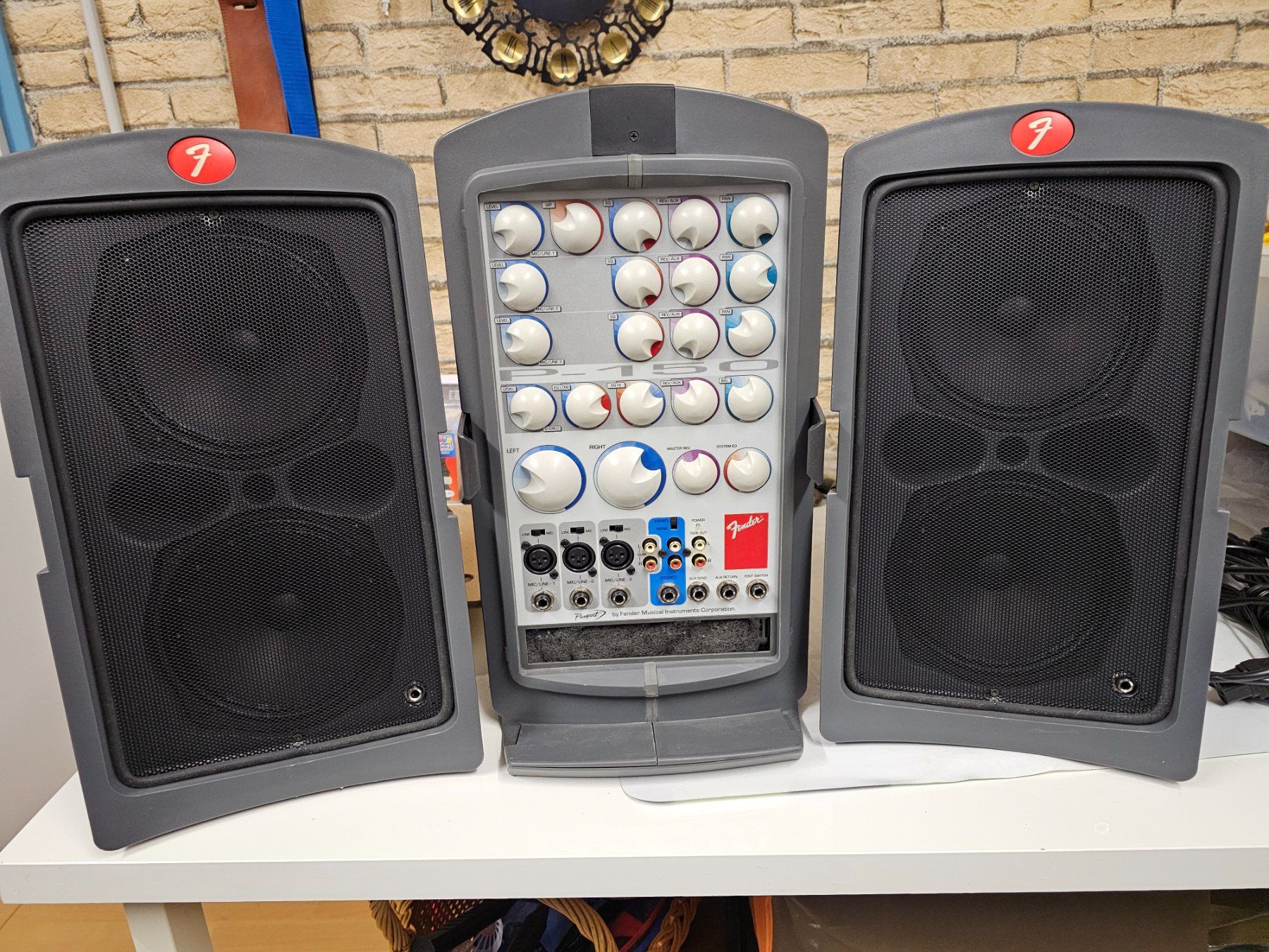 Fender Console di mixaggio: PA Fender mobil – Usato da Dürnten venduto da Anbra1