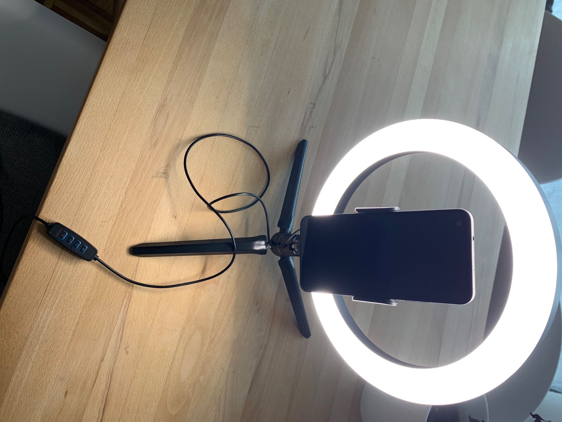 Flash: Dimmable 25.4cm LED Ring Light with Adjustable Color – Usato da Glattbrugg venduto da ele_dj5t 5