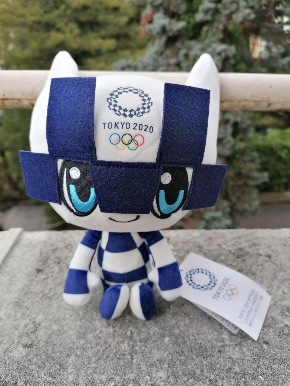 Statuette: Olympic Mascot  TOKYO 2020  aus Stoff – Nuovo (secondo la descrizione) da LAUSANNE venduto da Ch0937