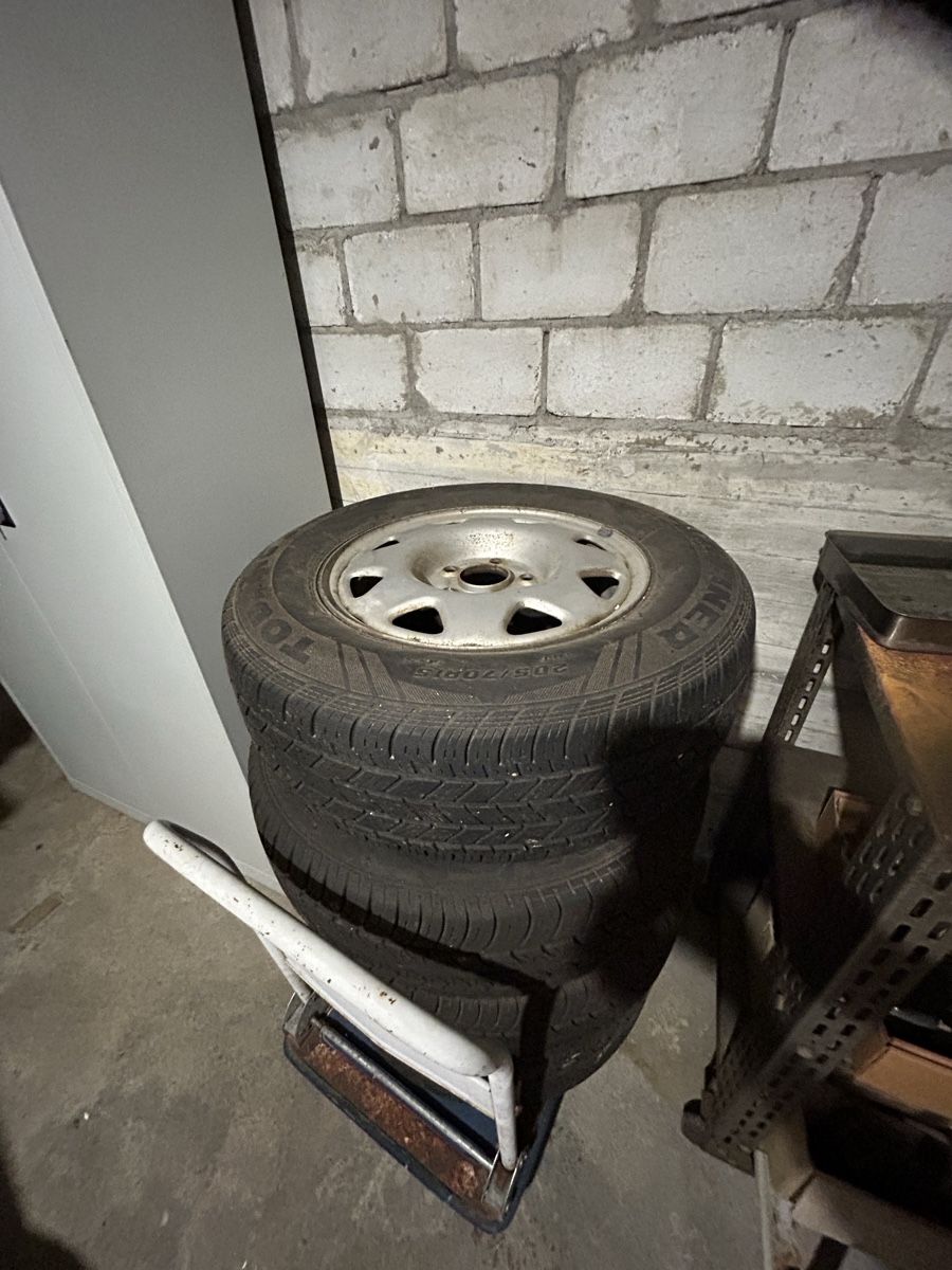 Pneumatici & Ruote complete: HONDA CRV RADSATZ 96-01 – Usato da arch venduto da Amaga 1