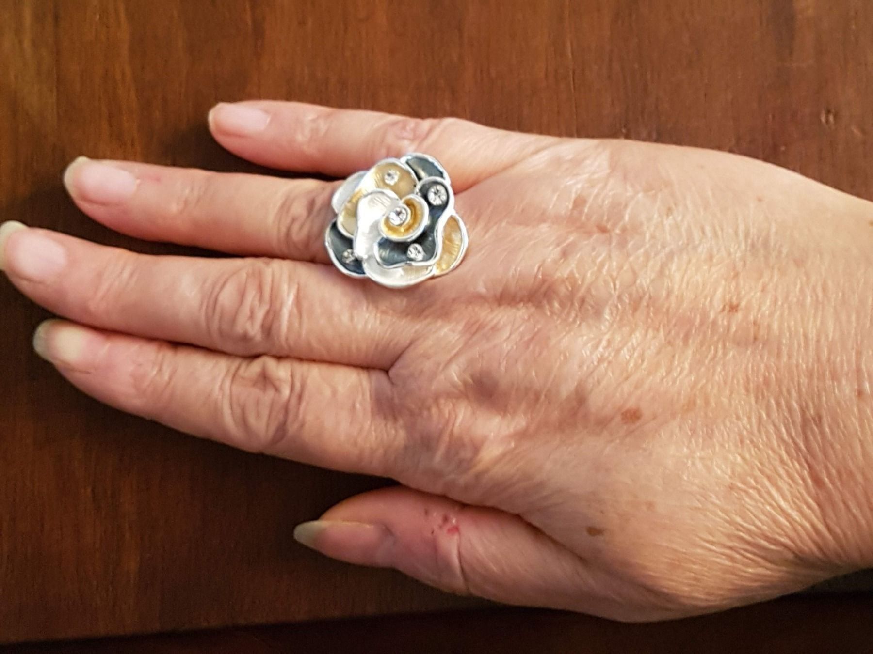 Anelli: Ring silberfarb.beige grau weiss glitzer – Nuovo (secondo la descrizione) da Ettingen venduto da Maranathatalitha 3