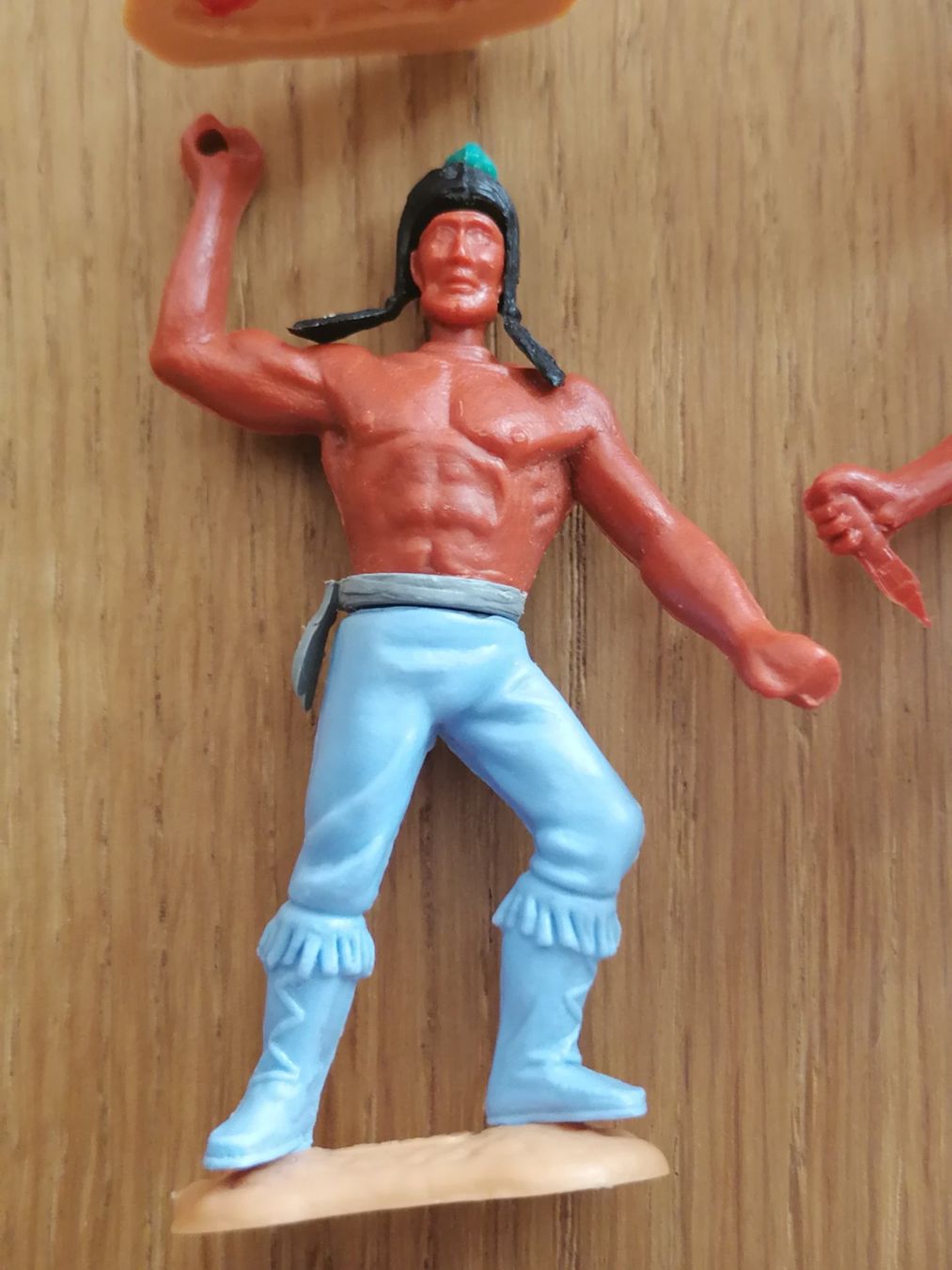 Timpo Figuren: Timpo Toys - Indianer 4 Stk. – Gebraucht aus Basel von vintagecollector 4