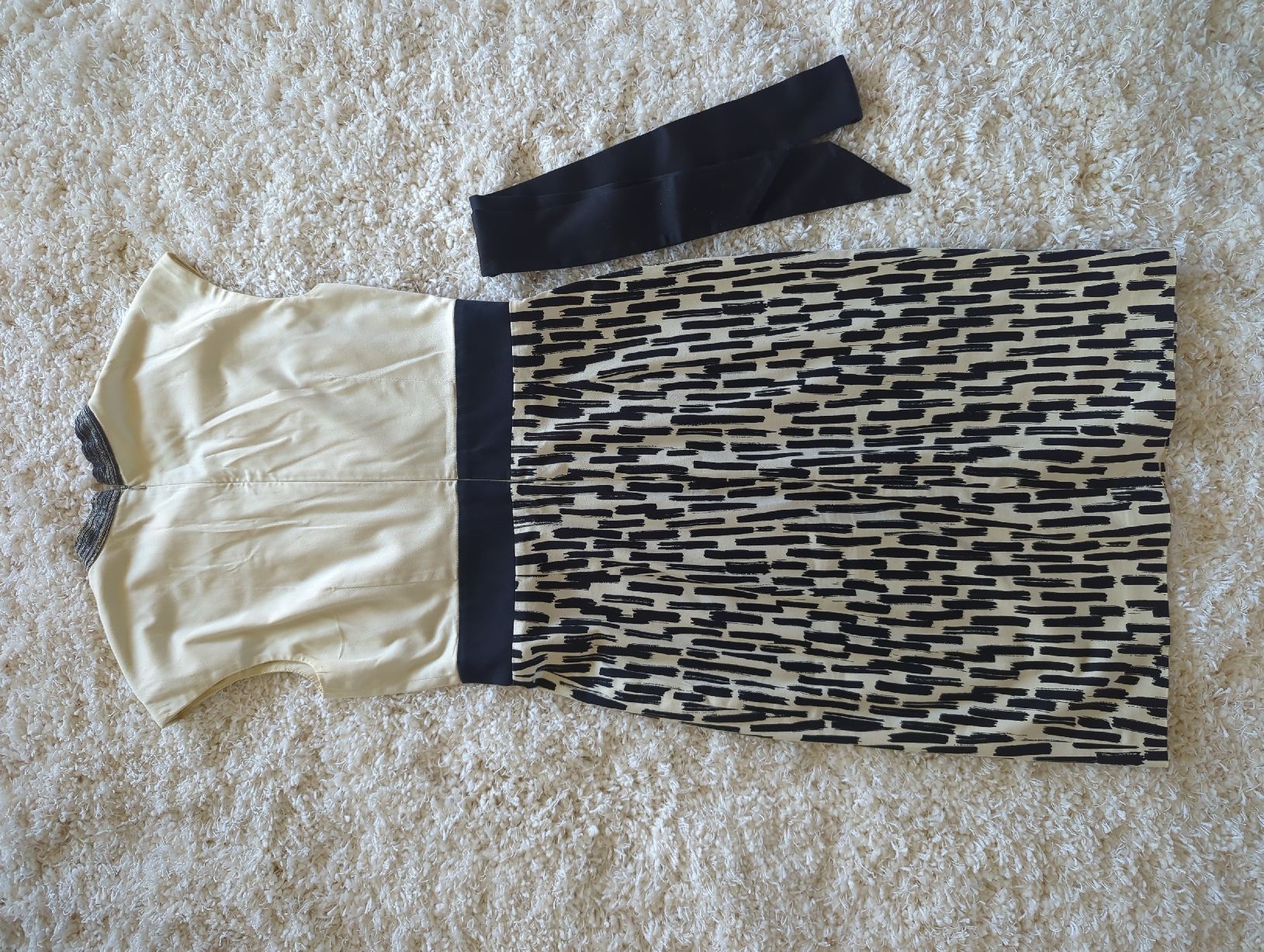 Max Mara Vestiti: MaxMara Dress – Usato da Basel venduto da ian_z6t8 2