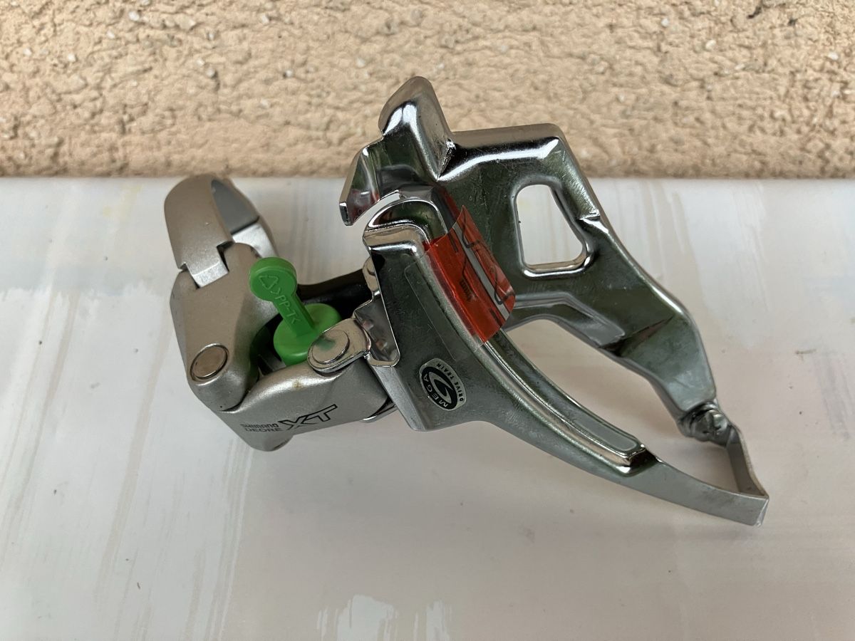 Shimano Pezzi di ricambio: NOS Shimano Deore XT FD-M751 Umwerfer – Nuovo (secondo la descrizione) da Trimbach venduto da cendira 6