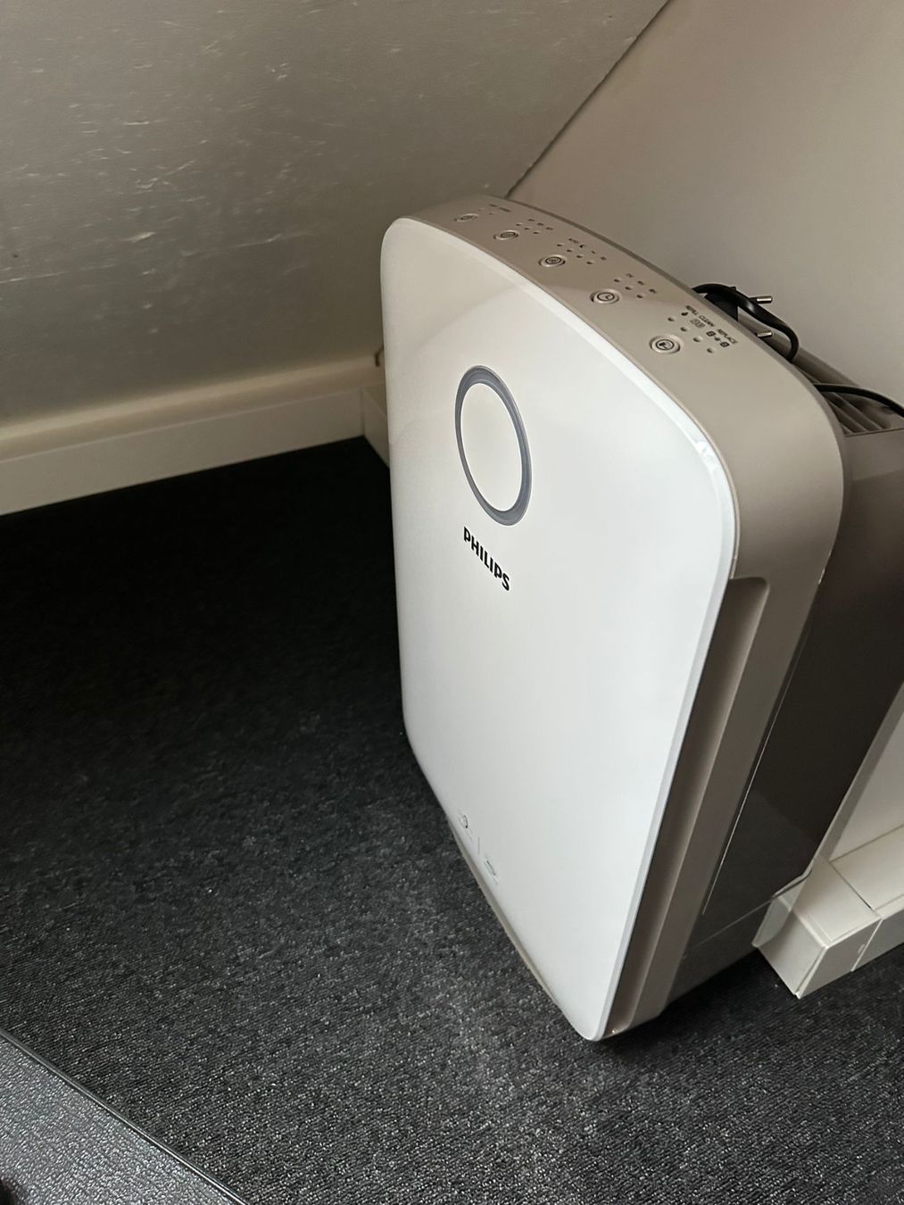 Philips Purificatori d'aria: Philips Luftreiniger und -befeuchter – Usato da Obfelden venduto da Luzerner01 1