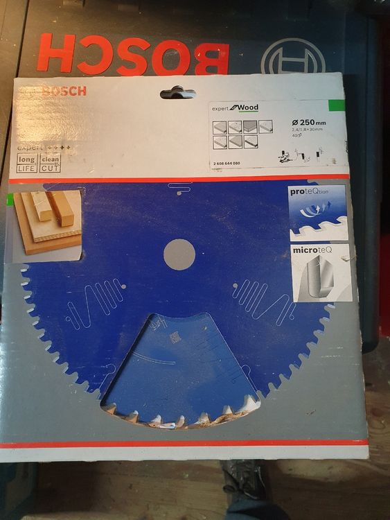 Lame De Scie Circulaire SPÉCIALE - Bosch DIY