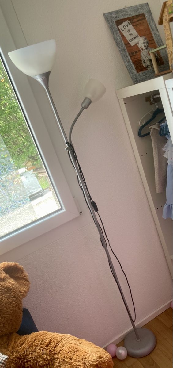 Lampade: Praktische Stehlampe – Usato da Zofingen venduto da inf_2plw