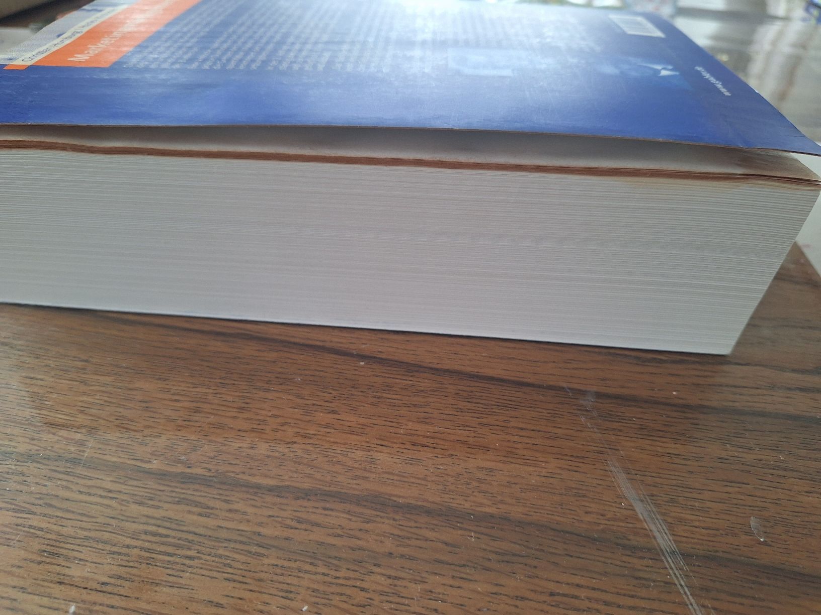 Libri: Marketingmanagement Textbook, 2nd Edition – Usato da Brugg AG venduto da ahauserd 3
