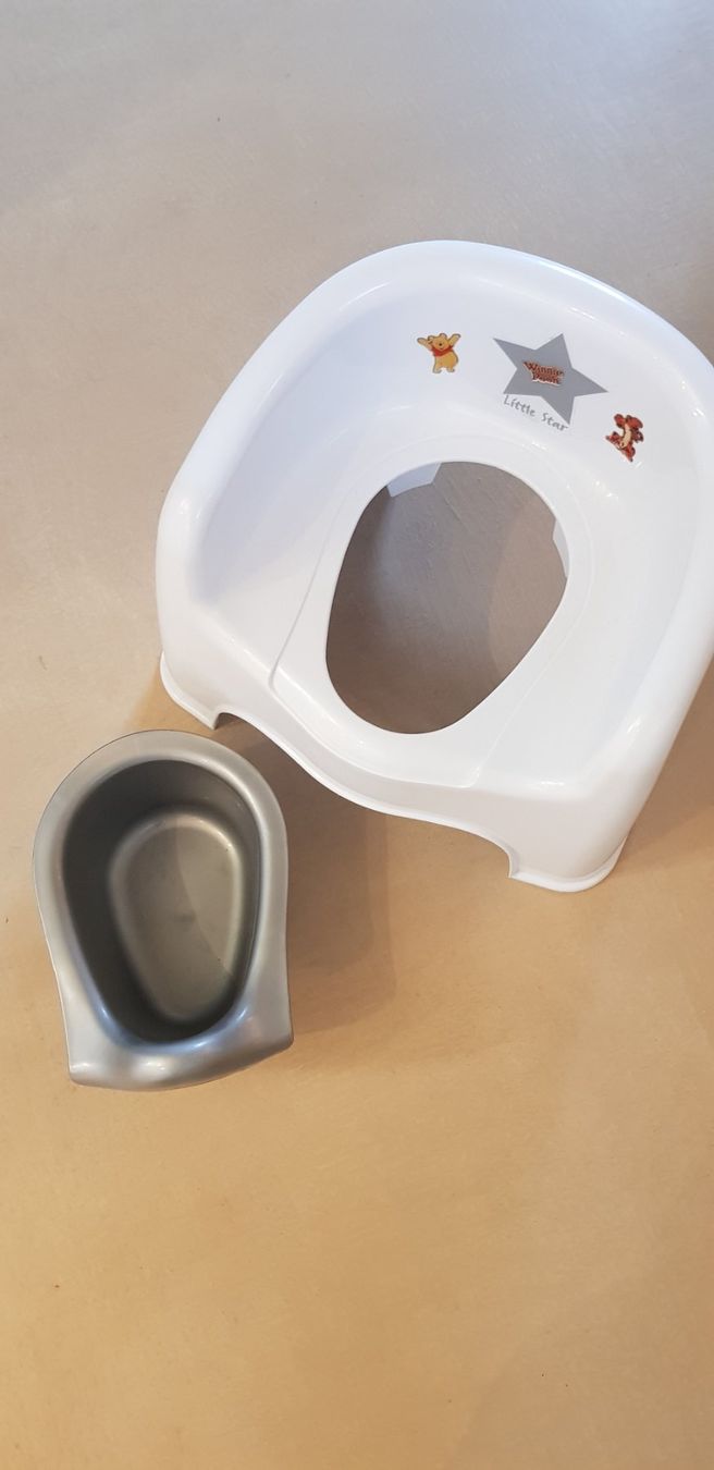 WC: Kindertöpfchen hellgrau mit dunkelgrauem Einsatz – Gebraucht aus Dietikon von grafad 2