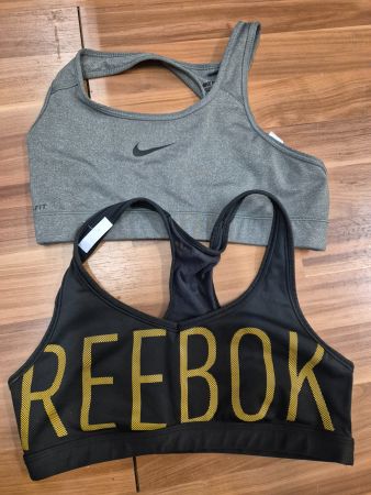 2 Sport BHs von Nike und Reebok, Grau und Schwarz,M k4