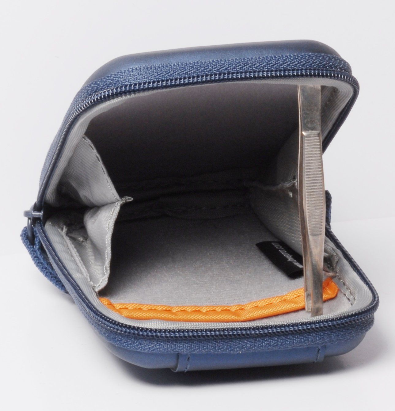 Olympus Fotocamera: LOWEPRO Volta 10 Kameraetui Twilight-blue – Nuovo (secondo la descrizione) da Lostorf venduto da real-value 3