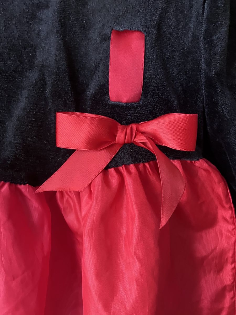 Vestiti & Gonne: Vintage Kinderkleid – Usato da Neftenbach venduto da Moonlight18 2