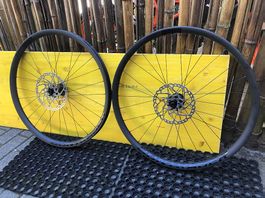 Vendo set ruote bontrager Line elite 29