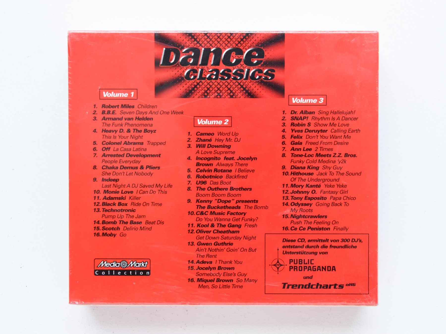 CD: Dance Classics (3 CDs) - NEW – Nuovo e nell'imballaggio originale da Belmont-sur-Yverdon venduto da ag97 1