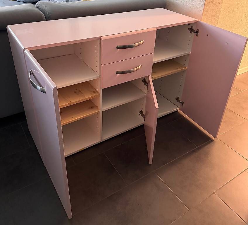 Commodes: Commode a tiroirs  – D'occasion à Collombey par igor.pavlov 1
