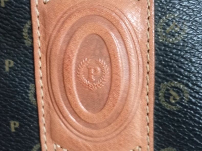 Borse da donna: POLLINI Tasche – Usato da Brione Verzasca venduto da pulci22 2
