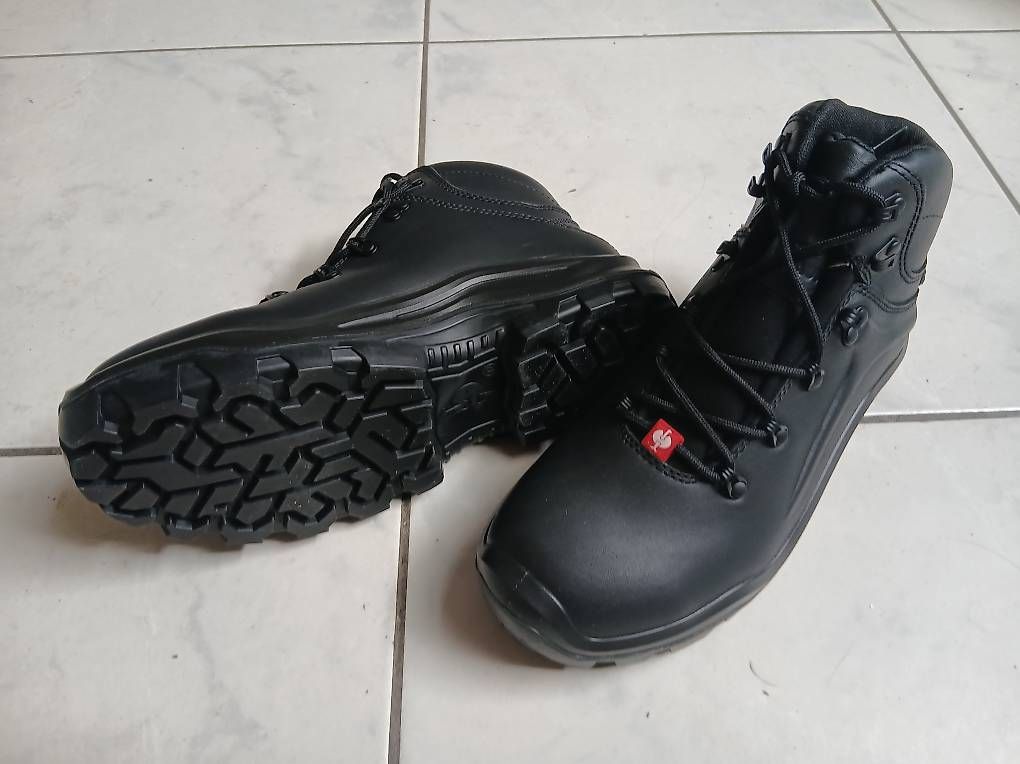 Scarpe da uomo: Arbeitsschuh Neu  – Usato da Horw venduto da Manu2802