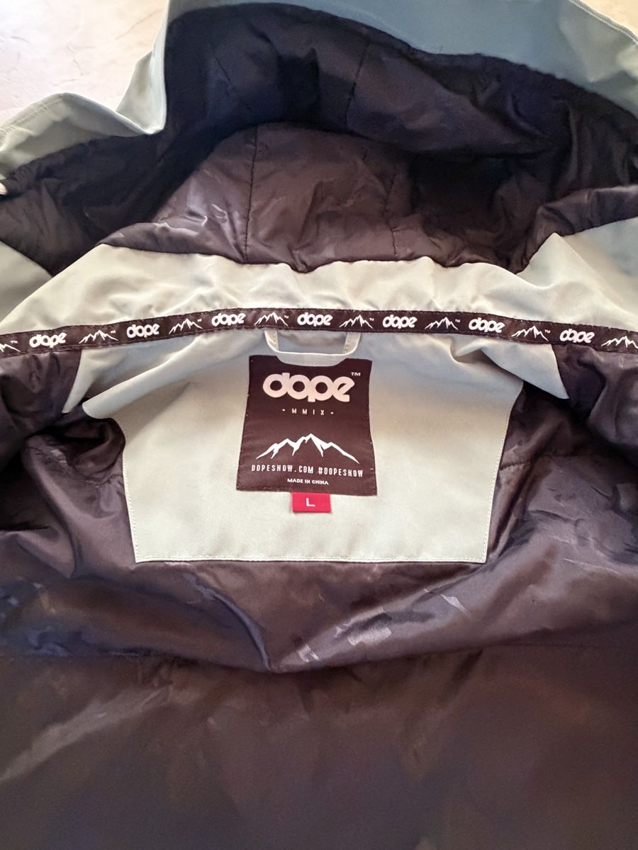 Dope Giacche: Dope Skijacke Gr. L – Usato da Brüttisellen venduto da Ayersa 4