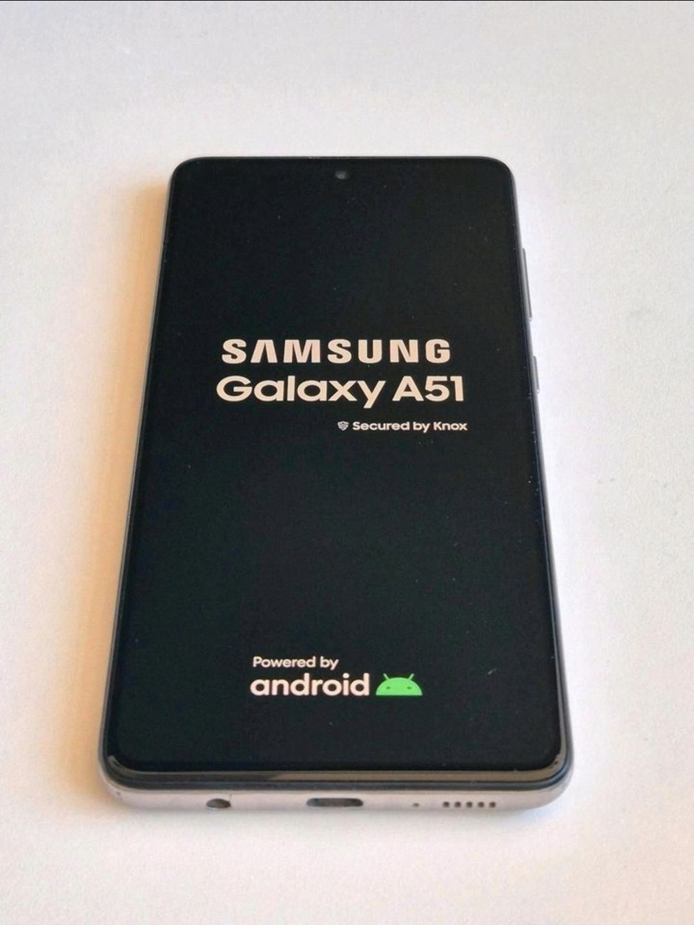 Samsung Telefoni cellulari / Smartphones: Samsung A51 + phone case black – Usato da Winterthur venduto da leg_pg2g 1