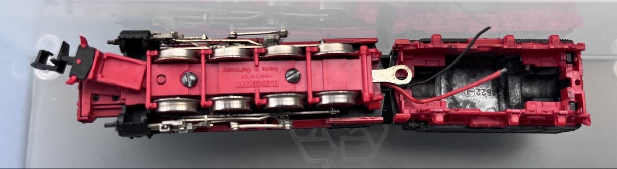 Fleischmann Modelleisenbahnen: Fleischmann 7156 BR56 2048 Bastelware – Defekt aus Ettingen von Mobahner 1