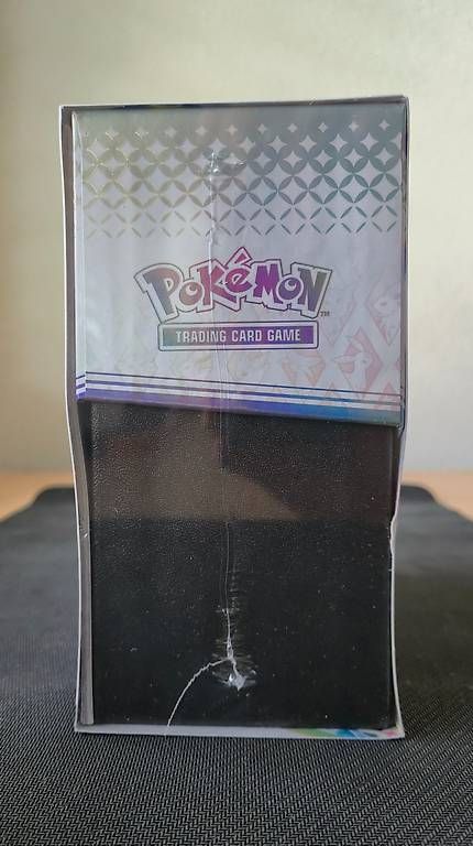 Pokémon Sammelbilder & Trading cards: Pokémon Prismatic Evolutions ETB eng – Neu und originalverpackt aus Basel von SwissVault 3