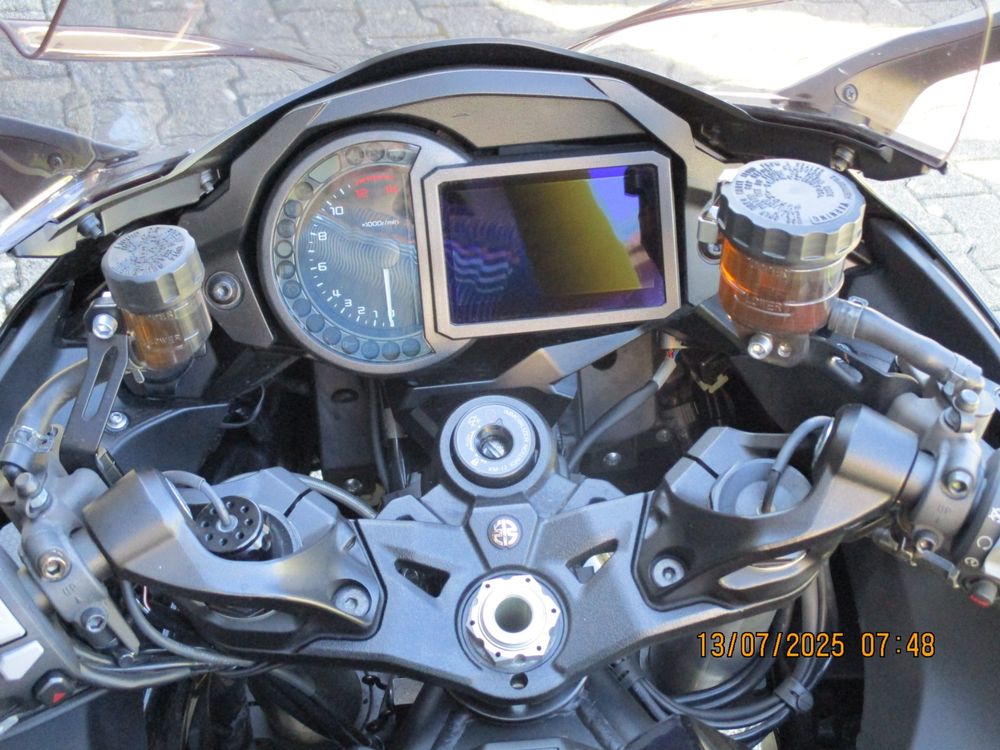 Kawasaki Touring: KAWASAKI NINJA H2 SX SE+ TOURER – Gebraucht aus Safenwil von universum78 4