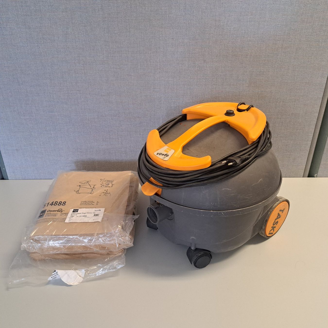 Staubsauger & Zubehör: Gebrauchter Taski Vento Staubsauger – Gebraucht aus Belp von deal-now