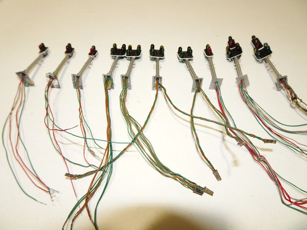 Evemodel Verkehrsampeln Spur N - 5 Stück LED Rot/grün 12V 1:160