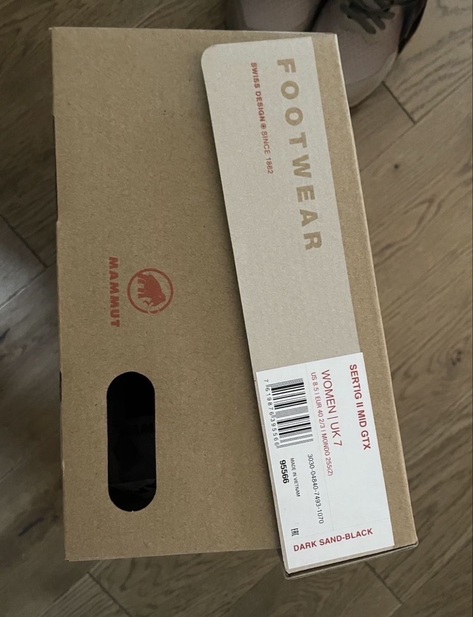 Mammut Chaussures femmes: Neu: MAMMUT Wanderschuhe, Gr 7 – Neuf avec emballage d'origine à Tägerwilen par CarolinaHerrera 1