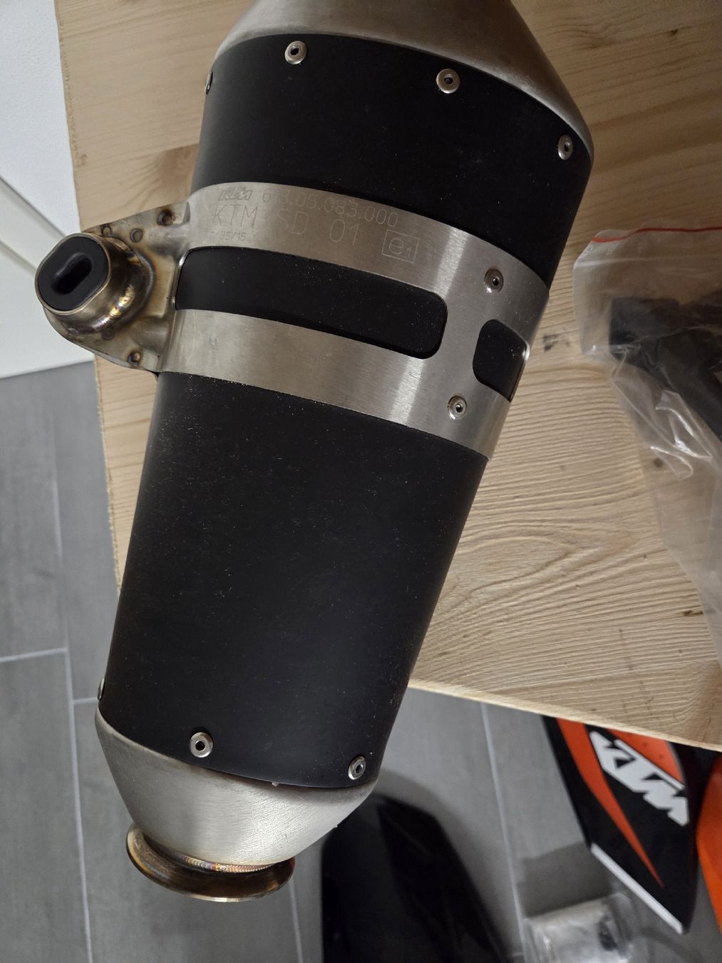 KTM Sistemi di scarico: KTM Superduke 1290 Auspuff – Usato da Matzingen venduto da Greenpower36 1