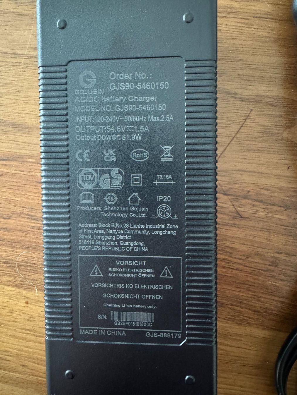 Caricabatterie: Gojusin Charger GJS90-5460150 – Nuovo e nell'imballaggio originale da Uhwiesen venduto da sepp357 1