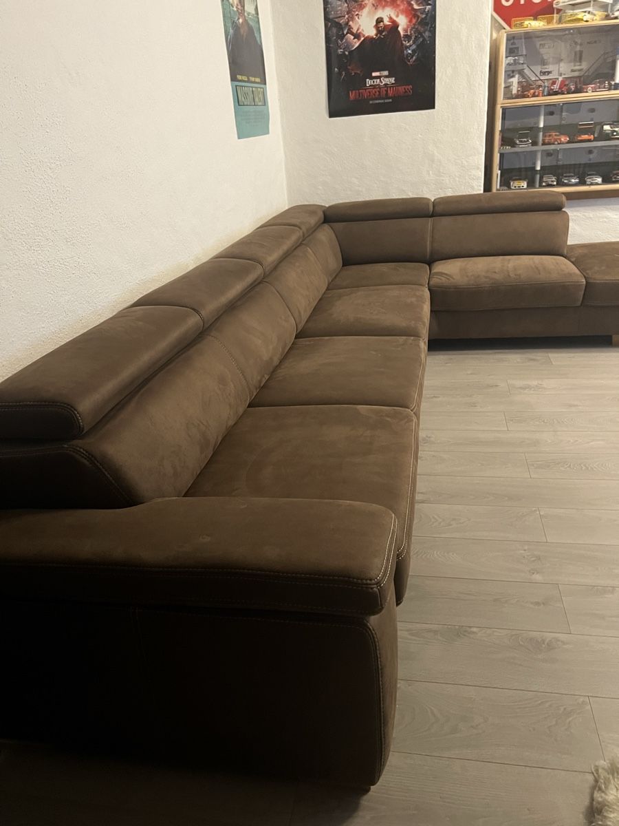 Divani: Alcantara Ecksofa mit Bettfunktion & Stauraum – Nuovo (secondo la descrizione) da Uznach venduto da Apuutze