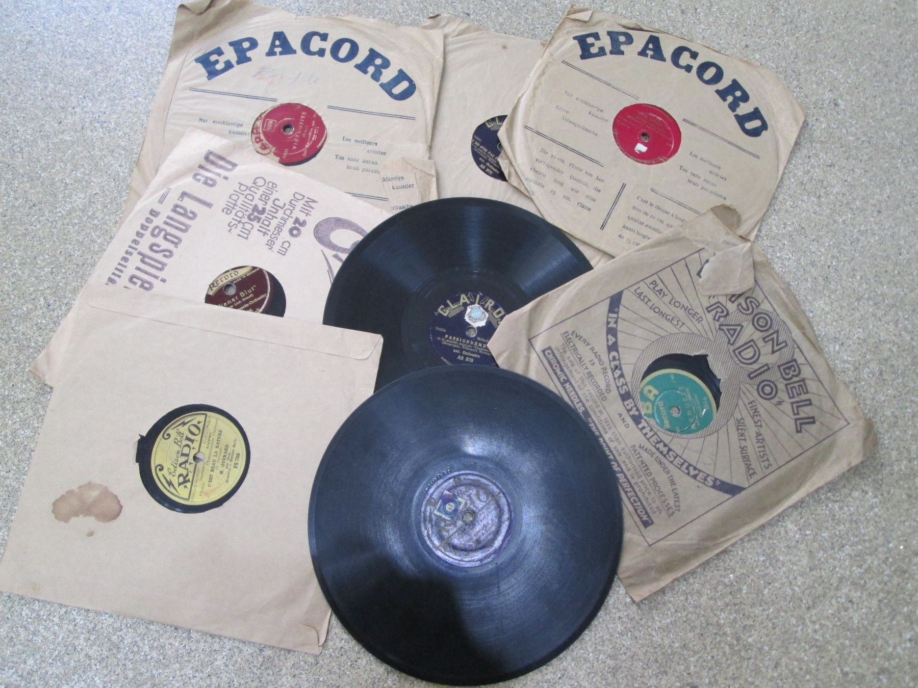 Schallplatten: DISQUES 78 TOURS – Gebraucht aus Lausanne von Leag