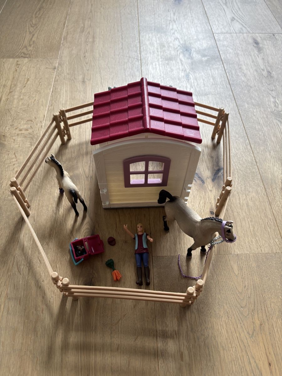 Schleich Spielzeuge: Schleich Pferdebox – Gebraucht aus Riedholz von Elch121 2