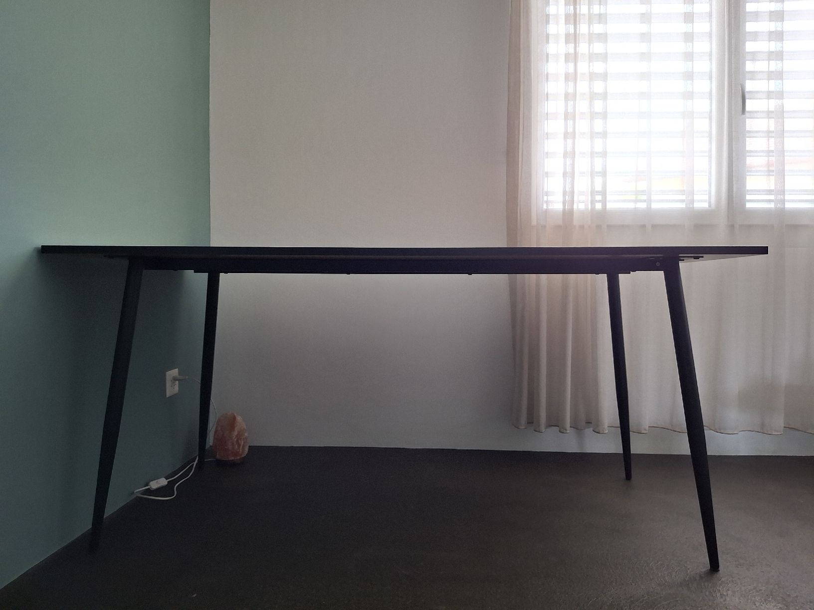 Micasa Tische: Wooden Dining Table with Metal Legs – Gebraucht aus Colombier NE von nur_9kj9 2